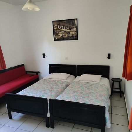 Cottonclub Villas Tolón Eksteriør billede